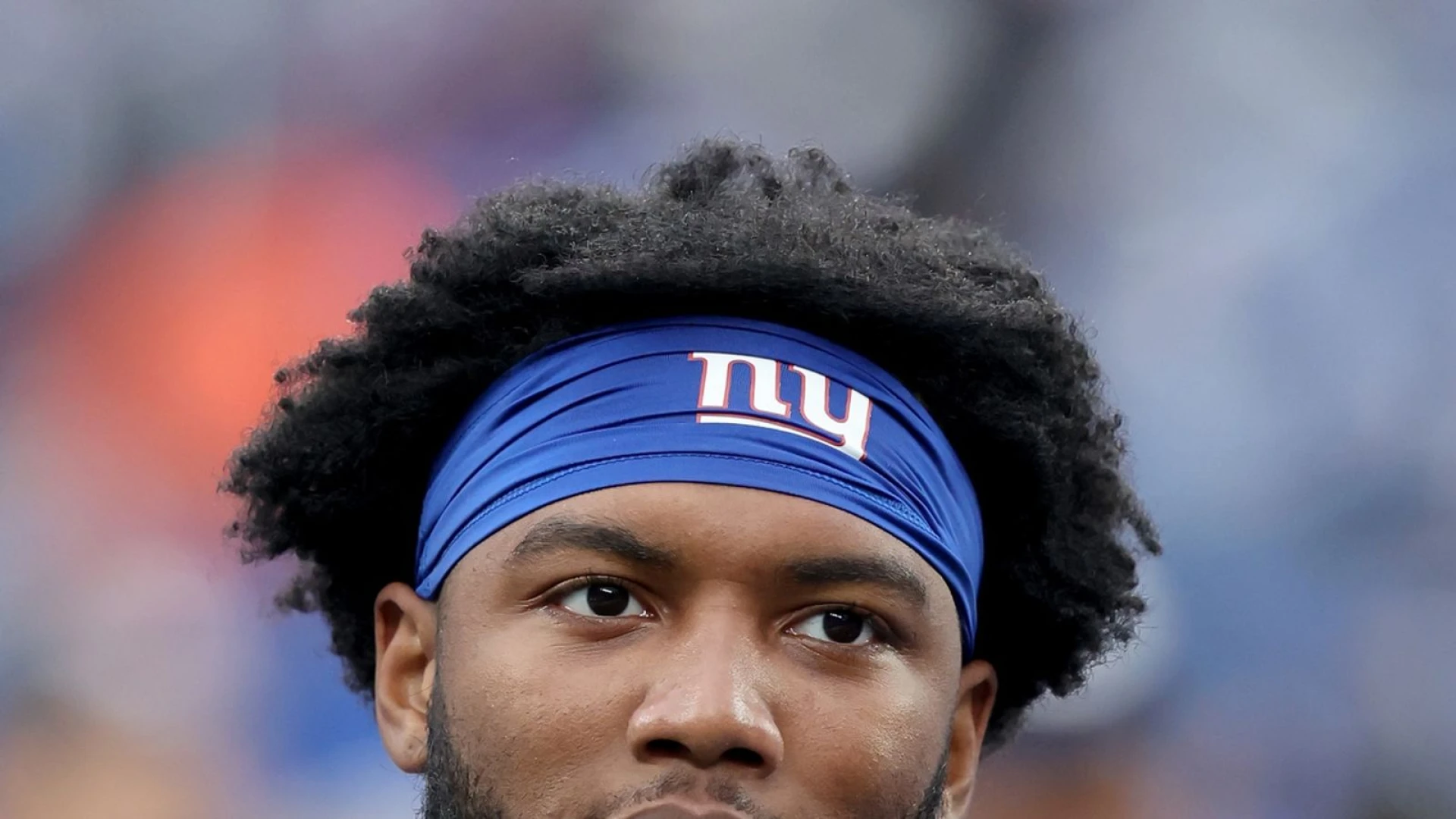 Rams add depth at edge rusher, sign Tomon Fox to one-year deal