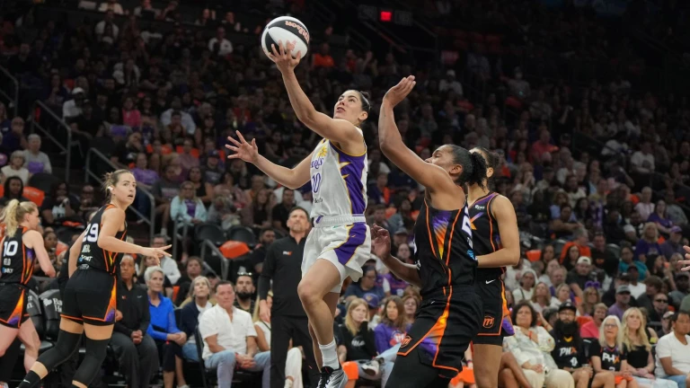 Sparks beat Mercury in OT behind Plum's 43 points