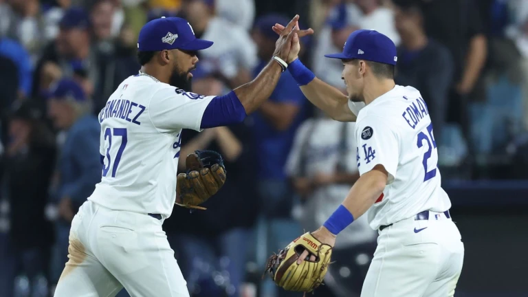 Dodgers Notebook: Tommy Edman set to return Wednesday as Teoscar Hernández nears rehab assignment