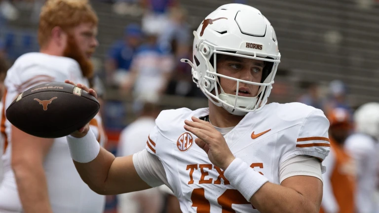 ESPN Ranks the Top 19 College Football Quarterbacks for 2026