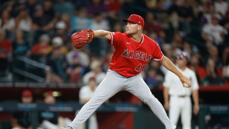 TST Images: Angels beat Diamondbacks, 7-0, at Chase Field