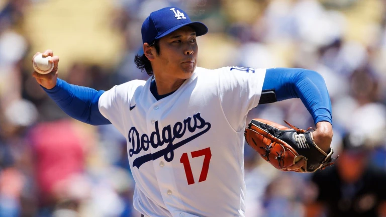 Ohtani battles, Freeman powers Dodgers to sweep of Rays