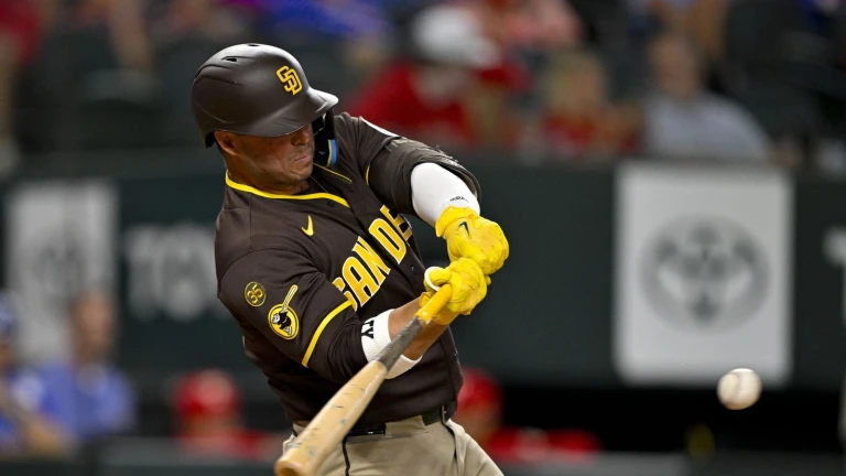 France has big night, Padres hitters get rare let down from pitching in loss