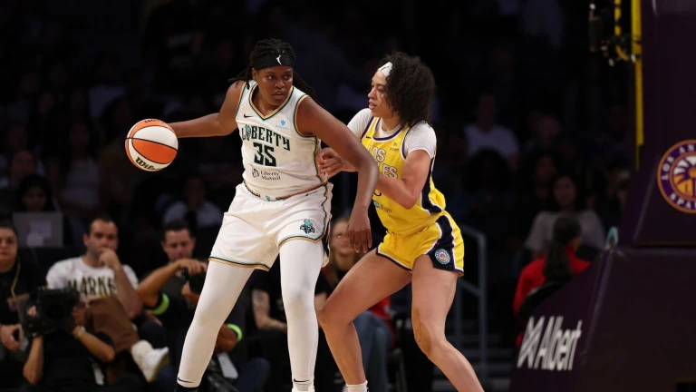 Sparks get ready to play Liberty in Anniversary Game of 30th WNBA season