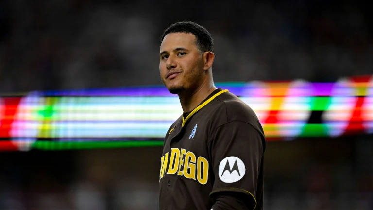 Padres drop rubber match, fall 4-3 to Rangers