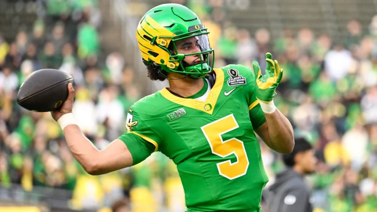 ESPN Reveals Top 25 College Football Power Rankings Ahead of 2026 Season
