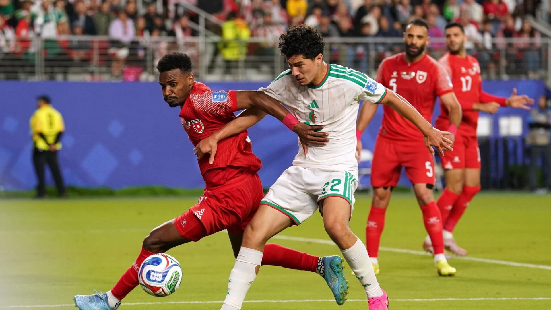 Algeria rallies for 2-1 win to keep World Cup hopes alive