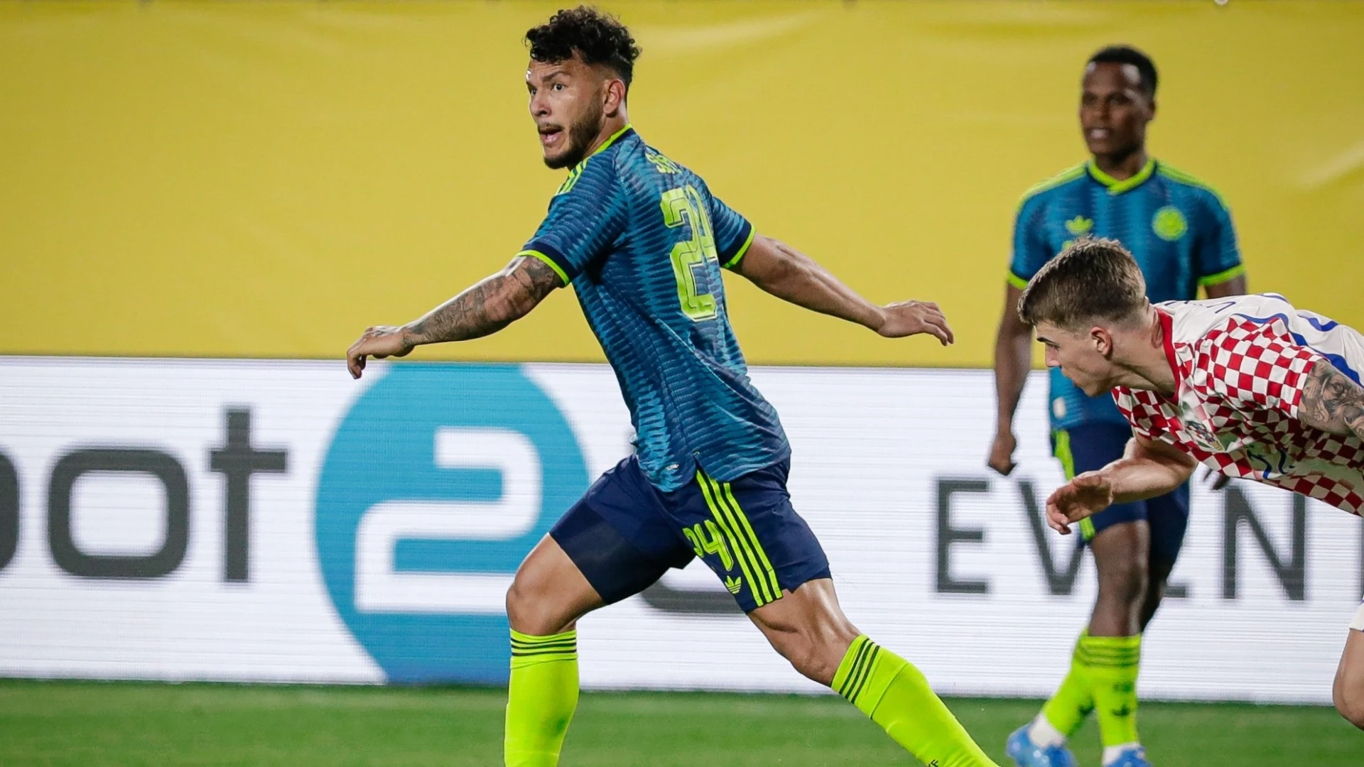 Today’s World Cup Prop Drop: Exploiting Cheap Plus-Money Value on Fernandes & Suárez