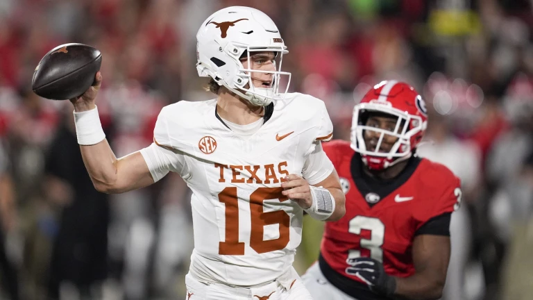 ESPN Ranks the Top 19 College Football Quarterbacks for 2026