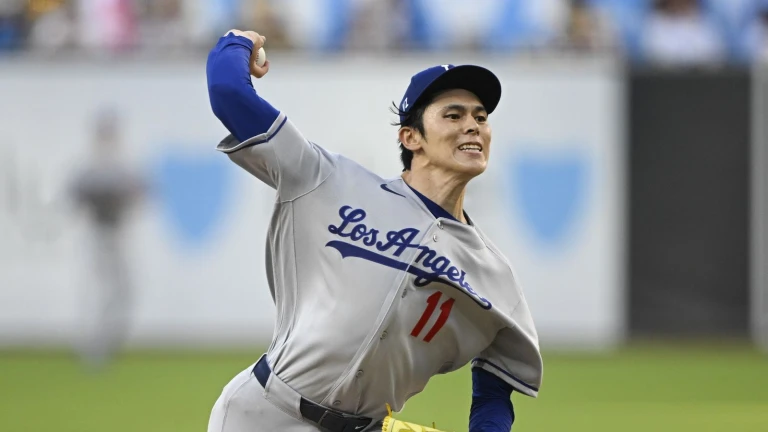 Dodgers drop opener to Padres behind Sasaki's command issues