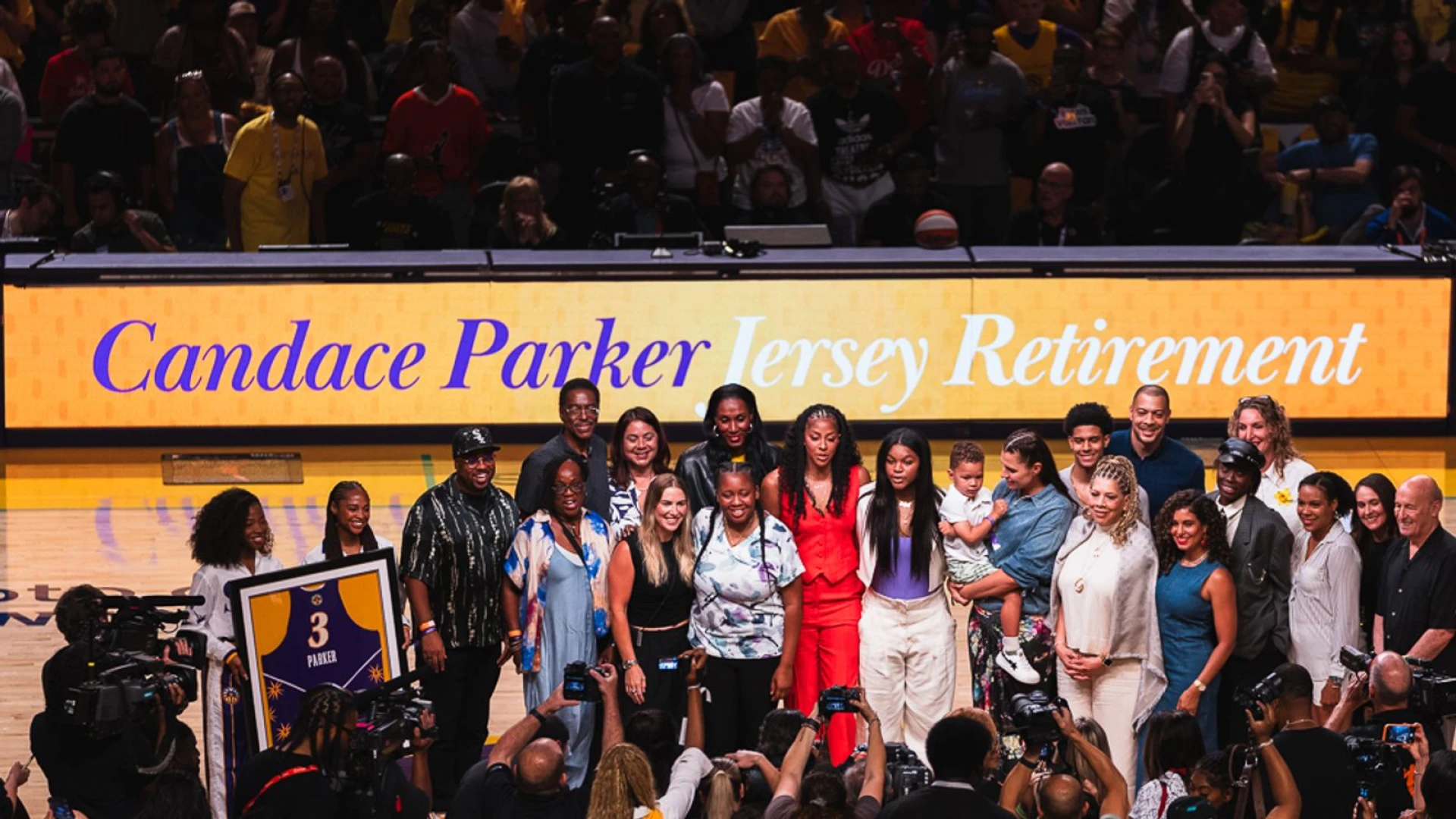 Candace Parker inducted into the Women's Basketball Hall of Fame