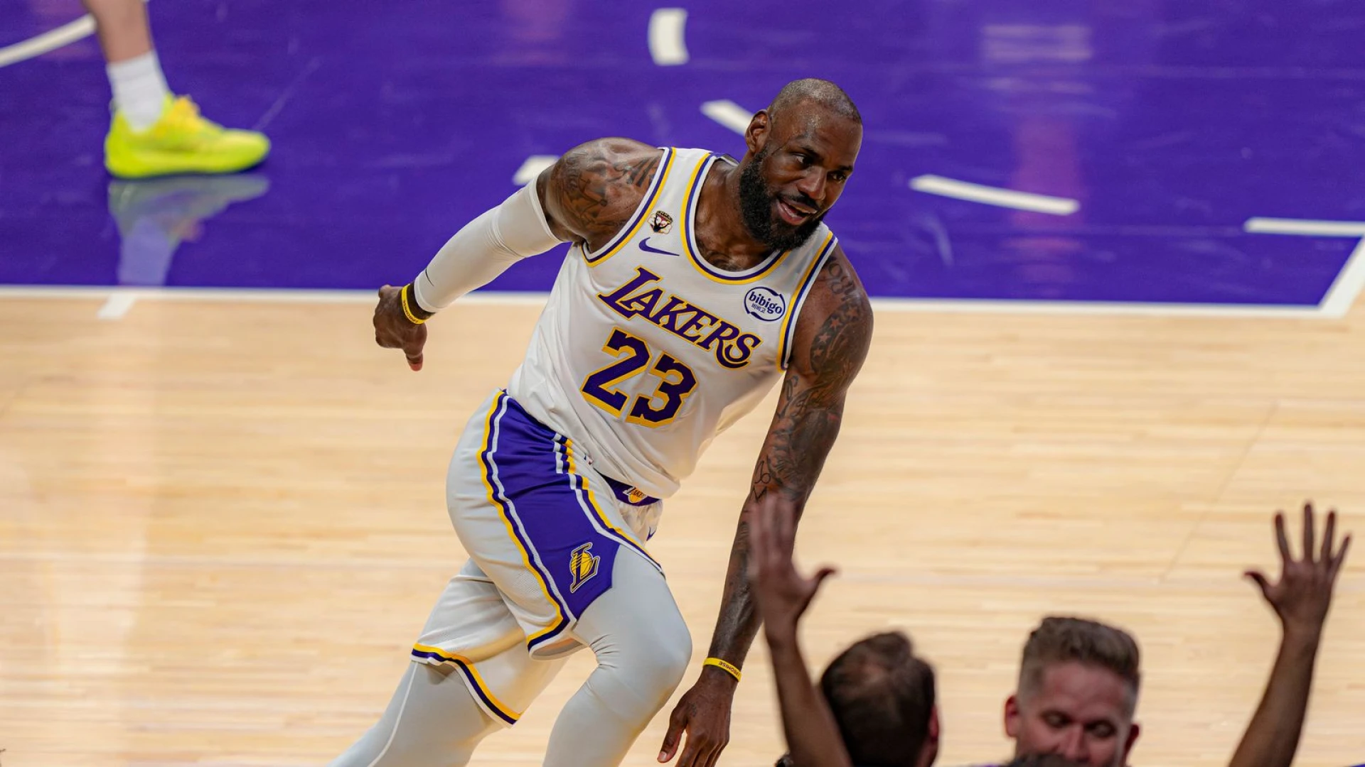 LeBron James' Lakers era comes to an end, plans to play elsewhere
