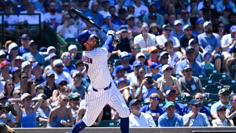 History takes center stage as Cubs trounce Padres to complete sweep