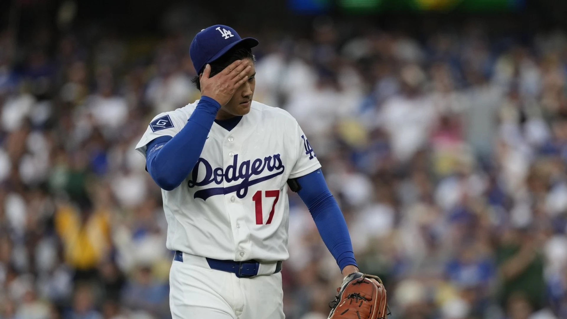 Hernández's grand slam sends Dodgers past Padres as Ohtani leaves with biceps tightness