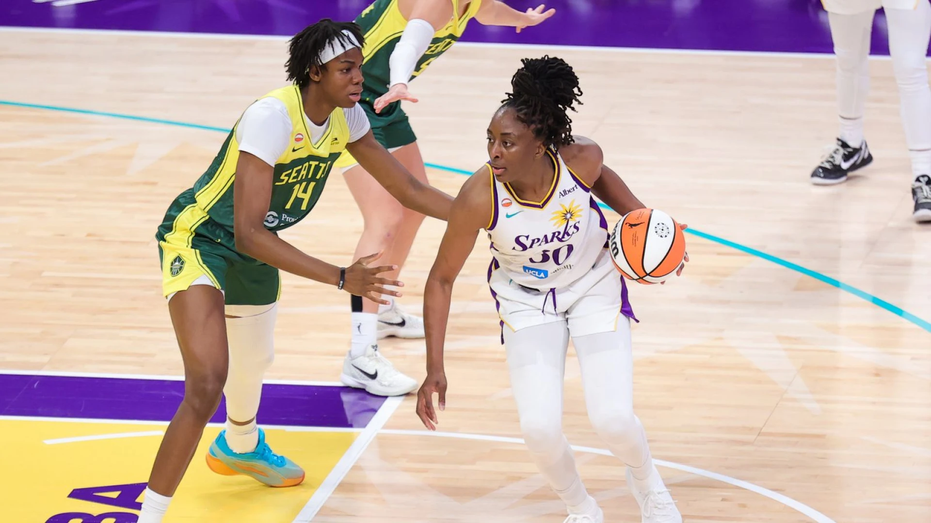 Sparks come out flat against Storm, lose third straight