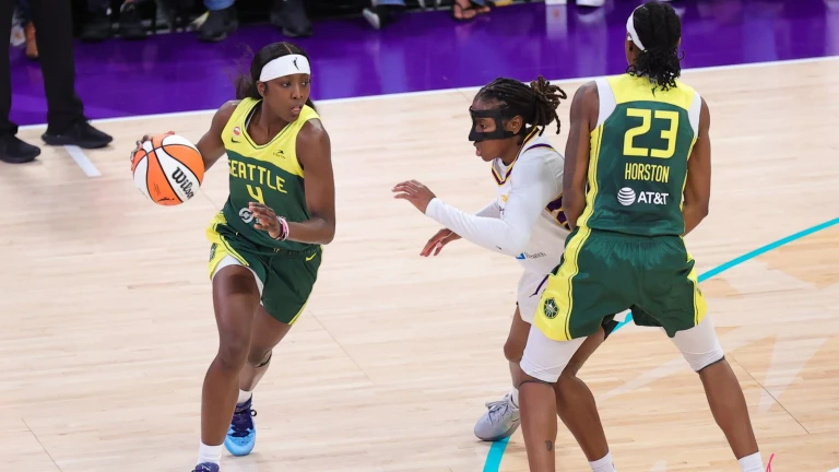 Flau'jae Johnson relishes in her moments