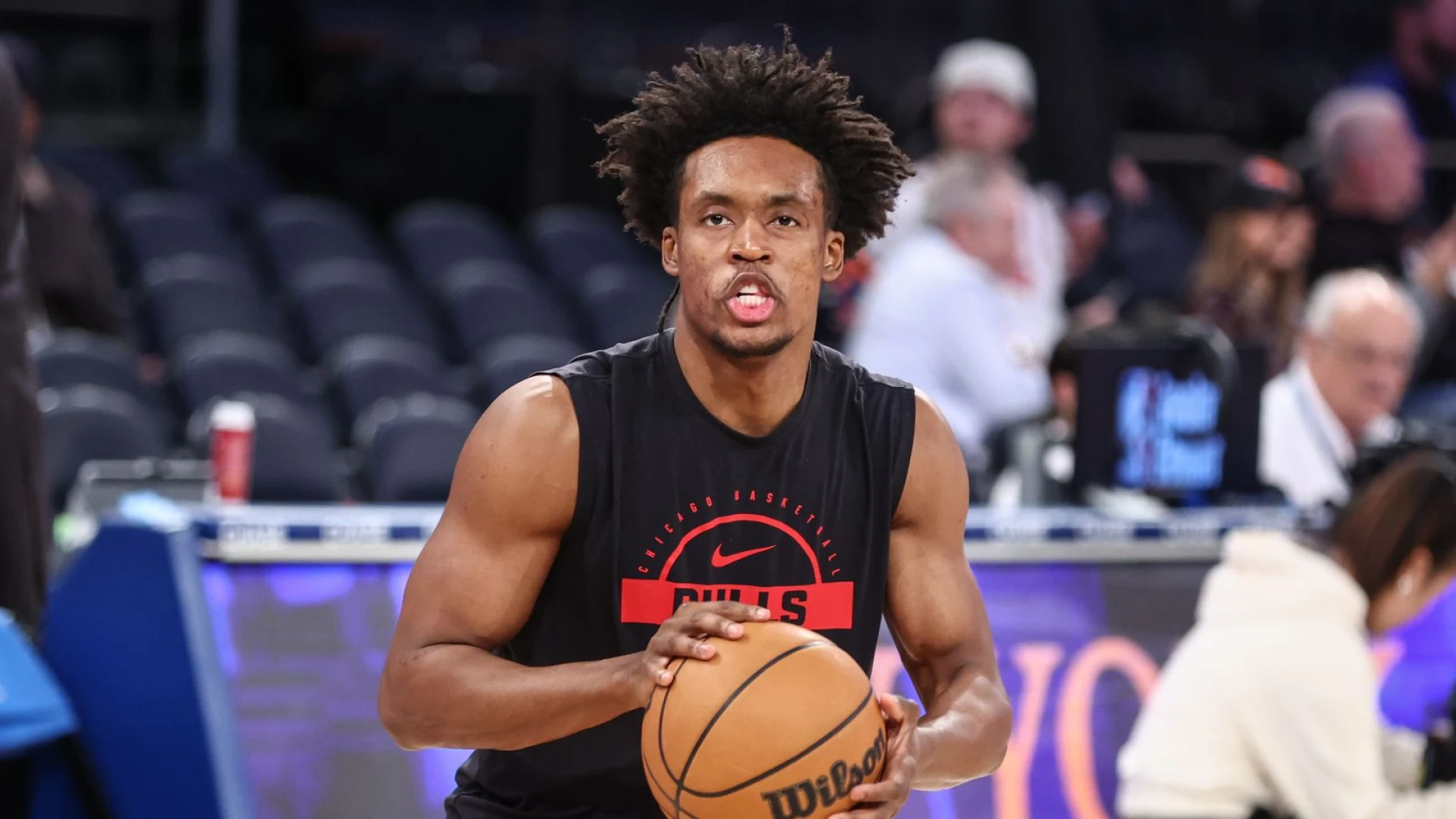 Lakers officially sign Collin Sexton