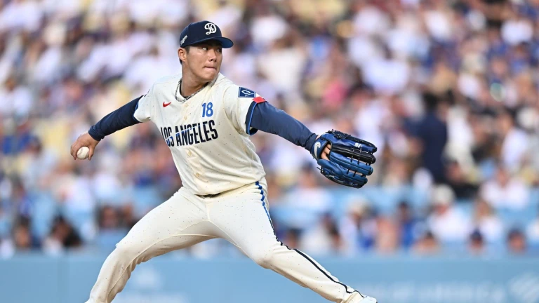 Straight Talk: Yamamoto stumbles in 5-run 6th as Dodgers fall to D’backs