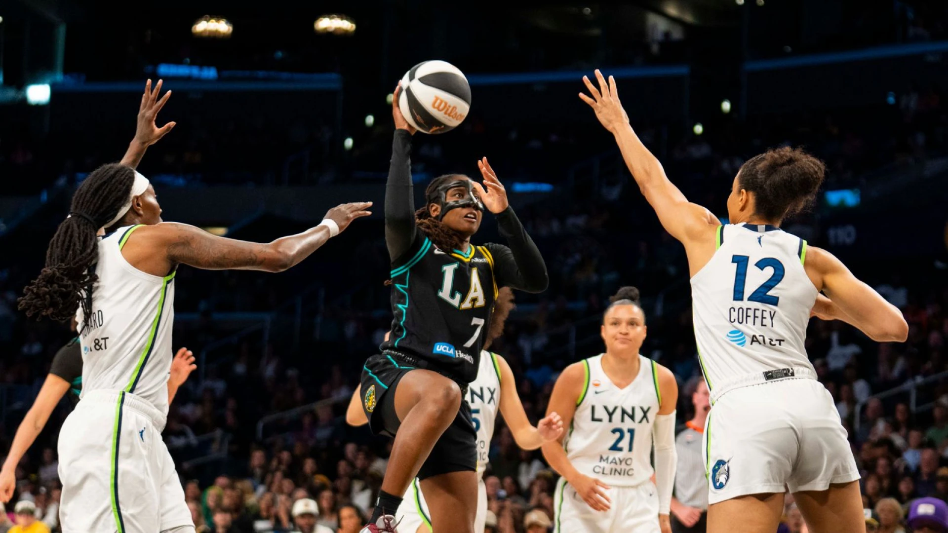 Sparks face Lynx on Wednesday matinee