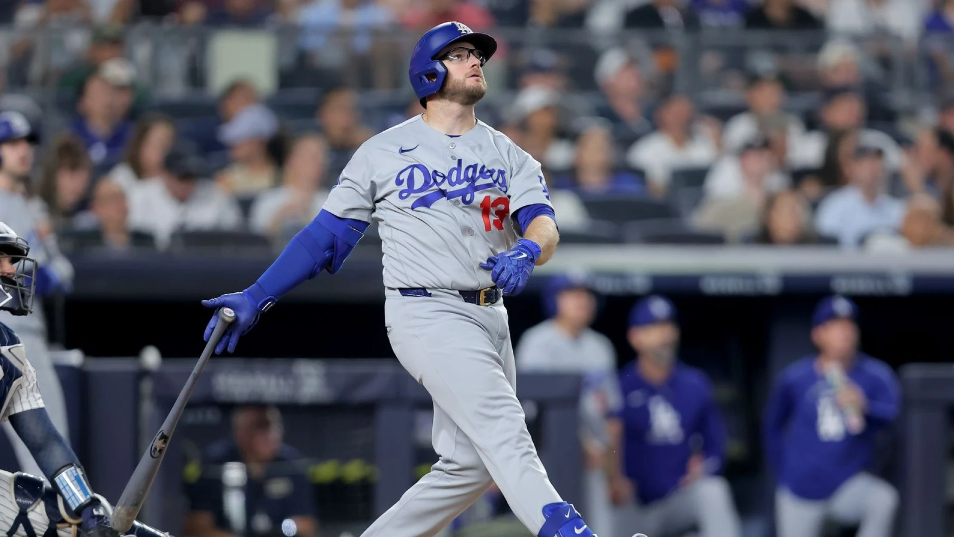 Max Muncy's go-ahead homer lifts Dodgers past Yankees