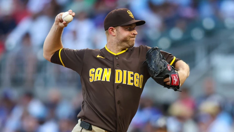 Padres show grit to rally big late, fall just short in rollercoaster loss to Braves