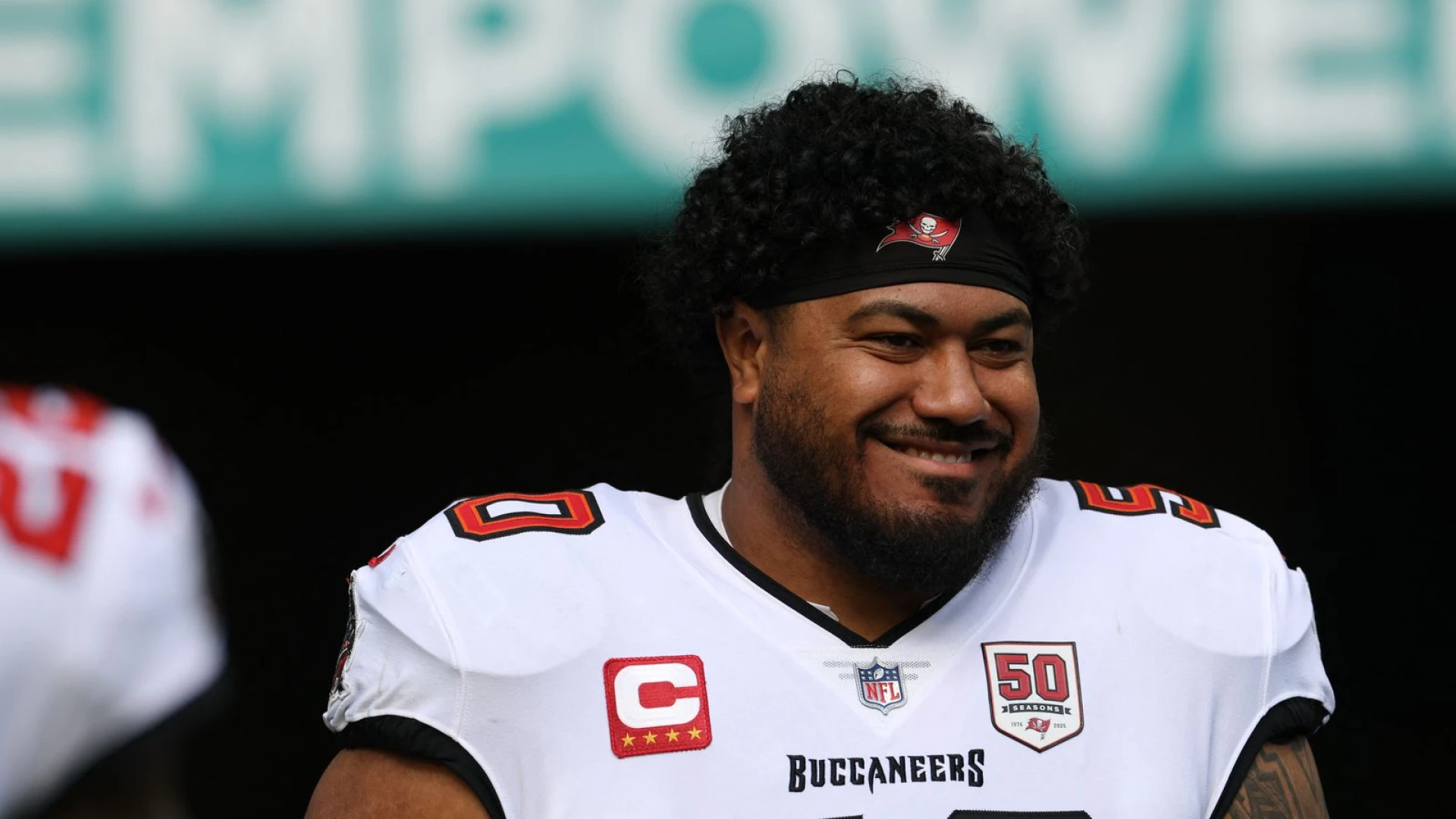 Rams favored to land Vita Vea after Buccaneers star requests trade