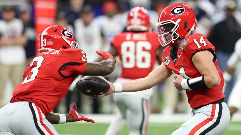 ESPN Predicts Win-Loss Record for Each SEC College Football Team 1-16