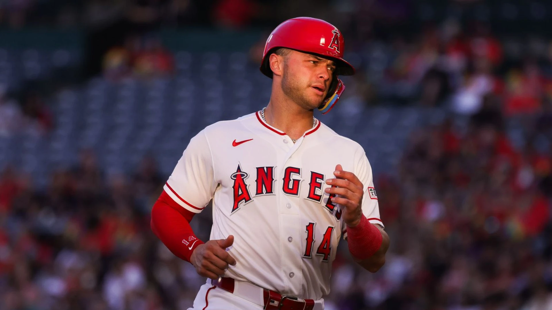 Angels trade Logan O’Hoppe and Chase Silseth to Rangers
