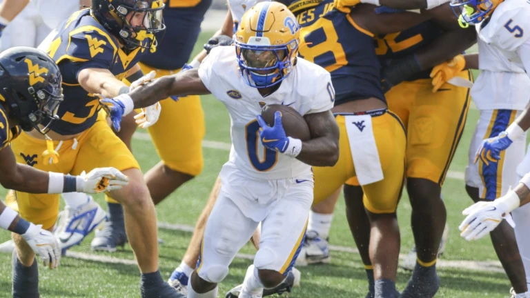Ranking the Top 15 5th-Year College Football Players Who Could Return