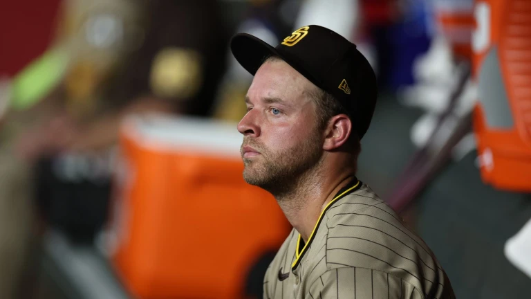 Padres drop series opener to Diamondbacks following Trade Deadline