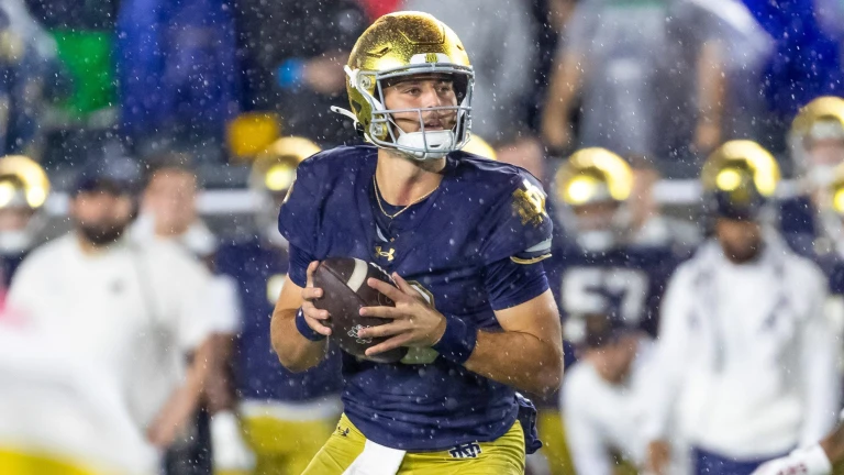 ESPN Ranks Top 5 Teams With Best Chance to Win the College Football Championship