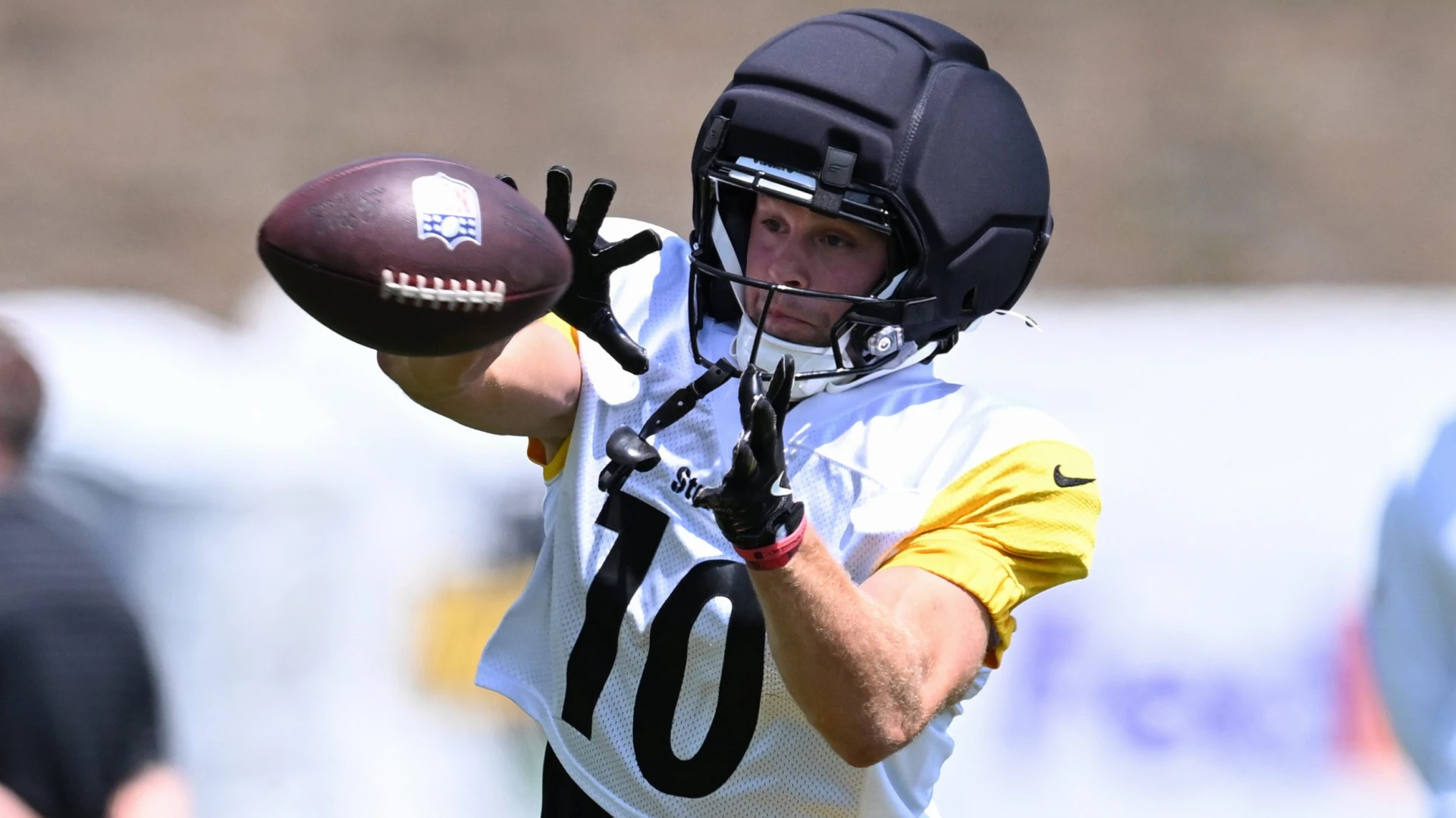 Kaden Wetjen is Good, but “Very Good” in One Area, Says Danny Crossman