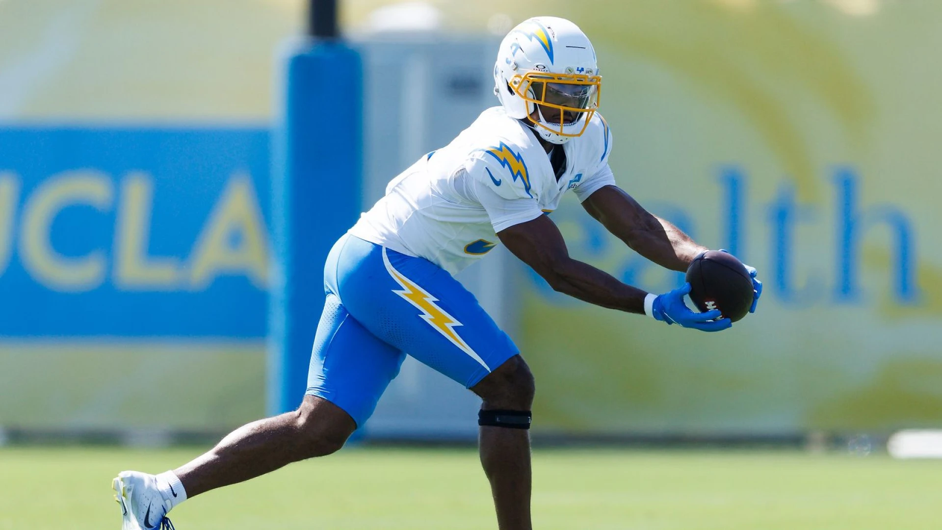Chargers Training Camp: Rashawn Slater's progress, Tre' Harris and Oronde Gadsden's rise