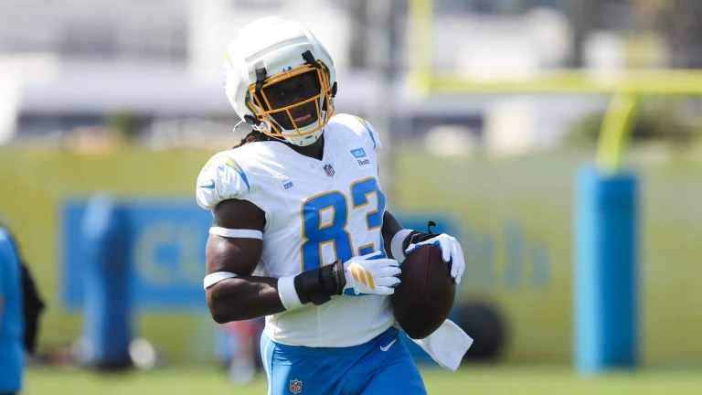 Chargers Training Camp: Njoku praises Herbert, O'Leary discusses defense, Eboigbe eyes bigger role
