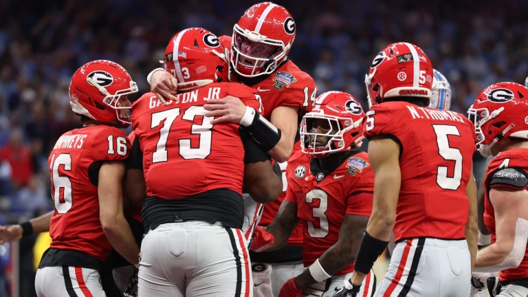 CBS Sports Predicts Entire 2026 College Football Bowl Slate