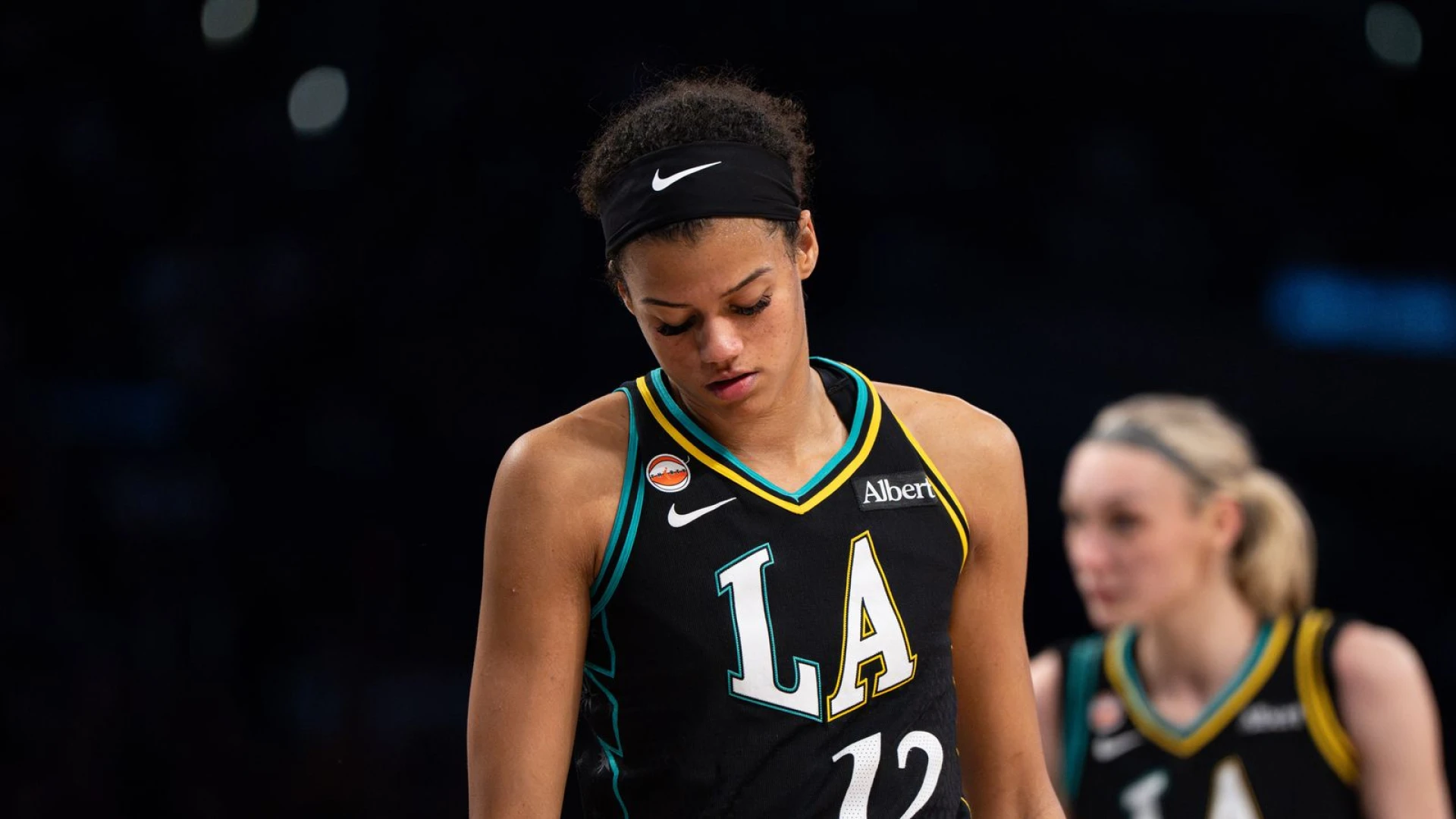 Sparks’ fourth quarter rally falls short in 84-78 loss to Valkyries