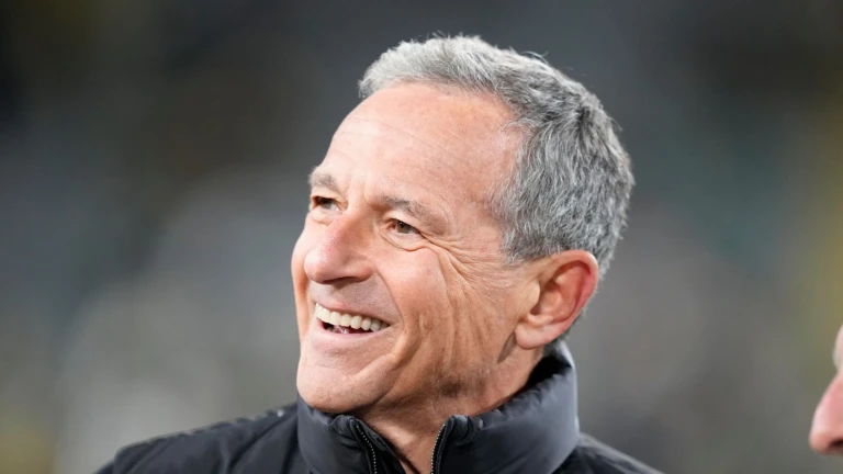 Bob Iger, Josh Kushner to buy Lakers for record $12 billion