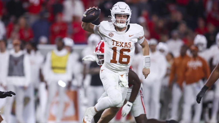 Bleacher Report Predicts the College Football AP Top 25 Poll Ahead of Next Week's Release