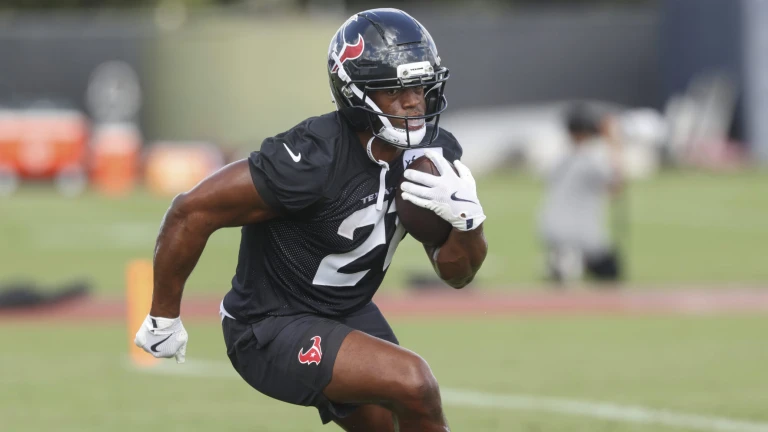 ESPN Predicts Best Landing Spots for the Top 8 Available NFL Free Agents
