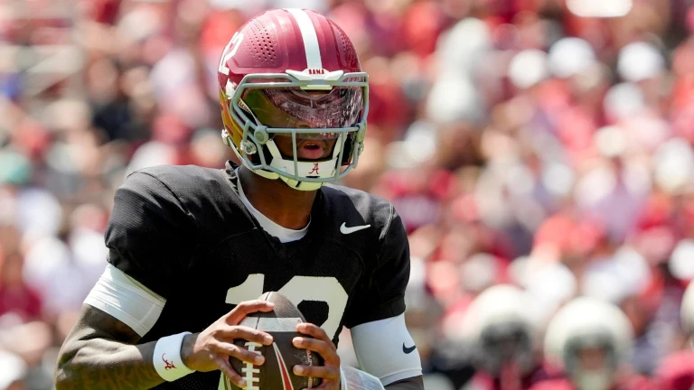 ESPN Ranks Top 25 Teams With Best Chance to Make College Football Playoff