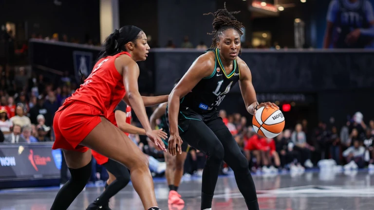 Sparks start four-game home stand against Dream