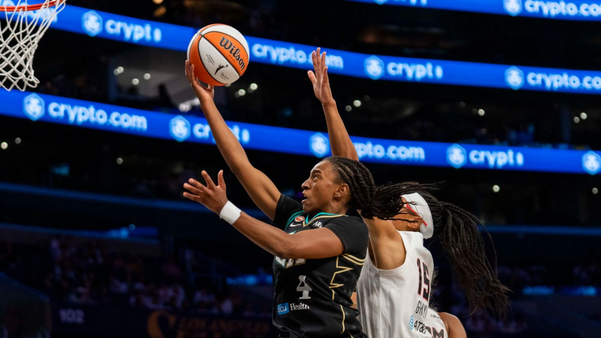 Sparks run into a nightmare as Dream blow them out at home