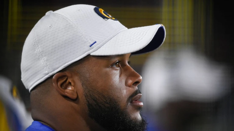 Dwight Freeney issues a chilling warning to the NFL over Aaron Donald’s status: “It’s gonna be a problem”