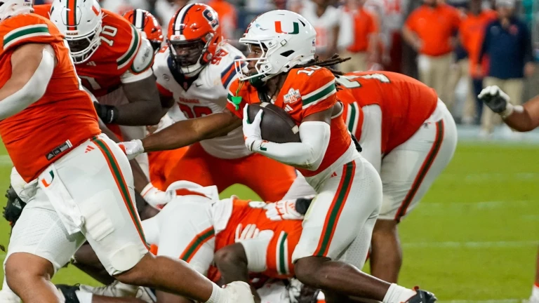 ESPN Ranks Top 30 Teams With Best Chance to Make College Football Playoff