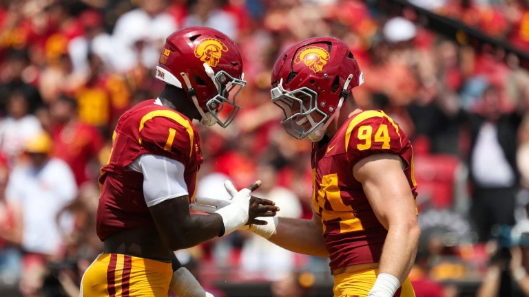 TST Images: USC defeats San Jose State, 42-26, at the Coliseum