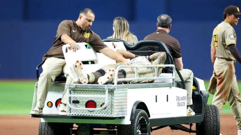 Padres lose see-saw affair to Rays, as well as Luis Rengifo to injury