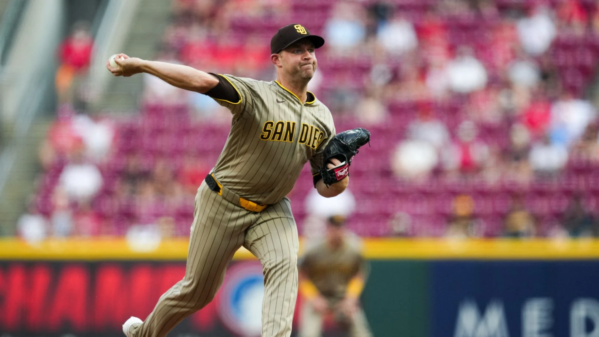 King helps Padres snap losing skid with emphatic shutout win at Cincinnati