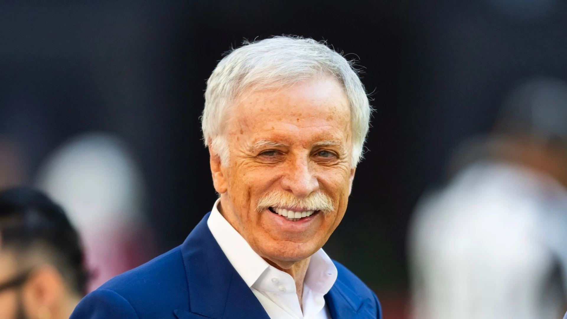 Stan Kroenke agrees to buy Angels from Arte Moreno