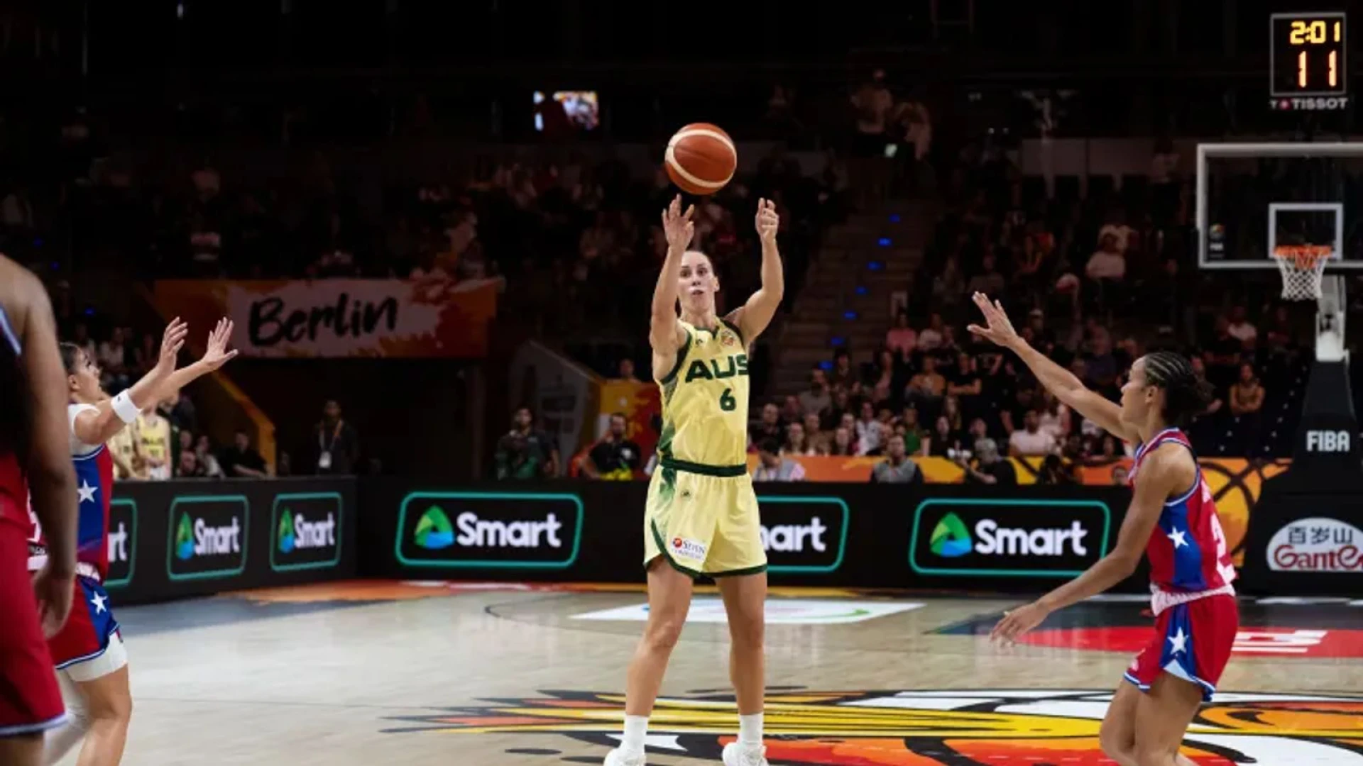 Talbot dominates, Young contributes as Aces go undefeated to start World Cup play