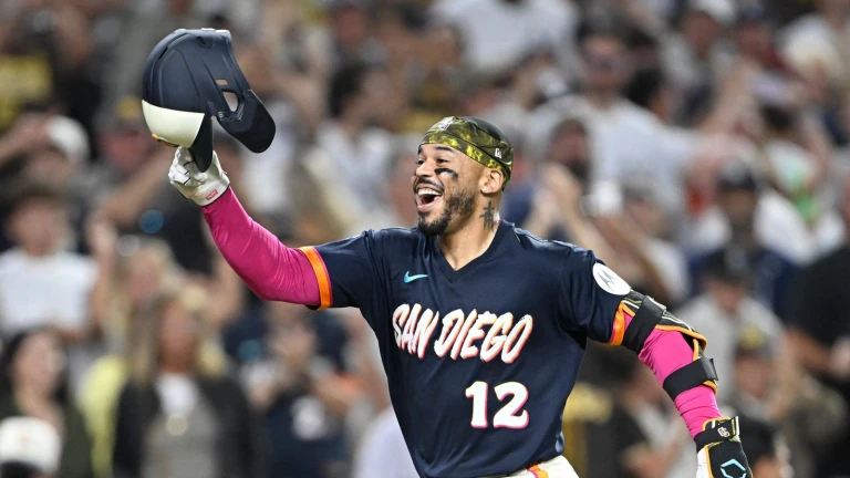 Campusano's homer helps Padres edge out Yanks in extras nail-biter